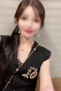 内田しずか
